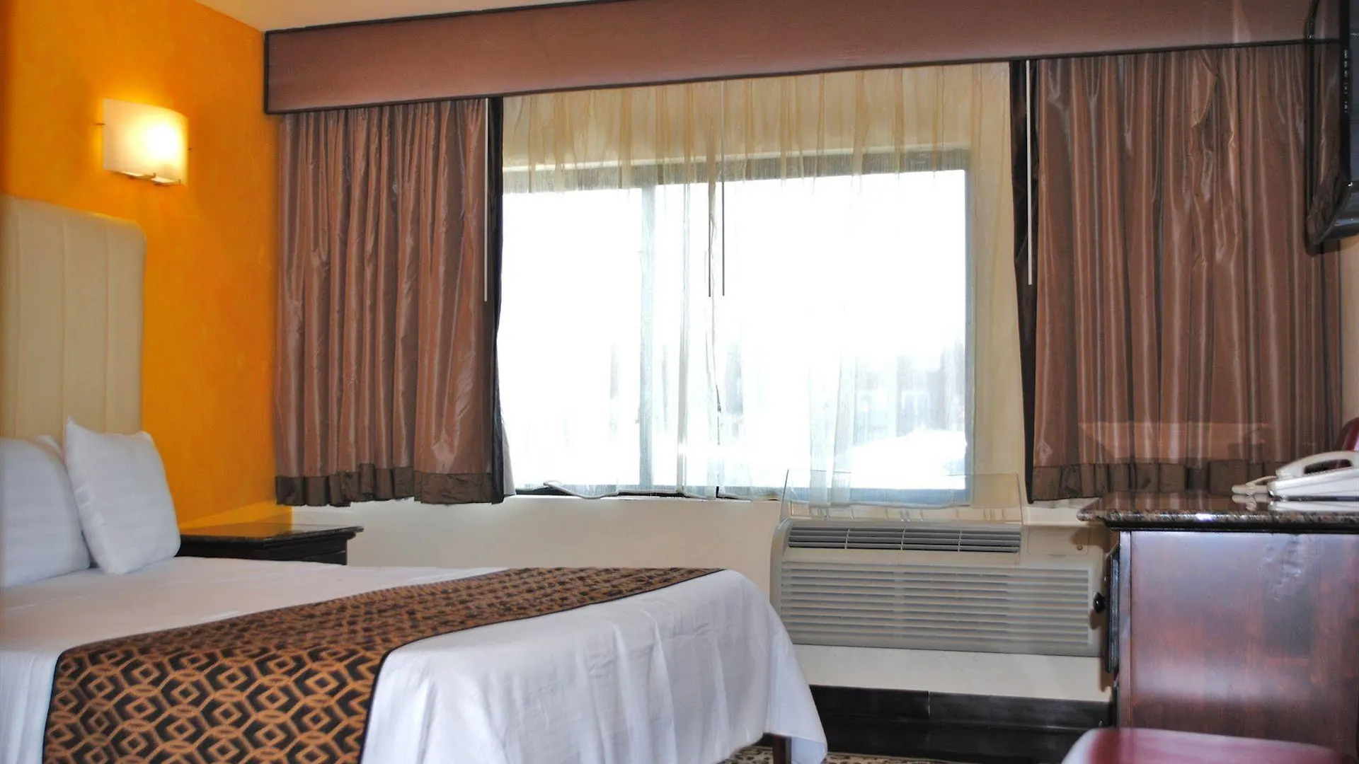 Surfside Three Motel New York