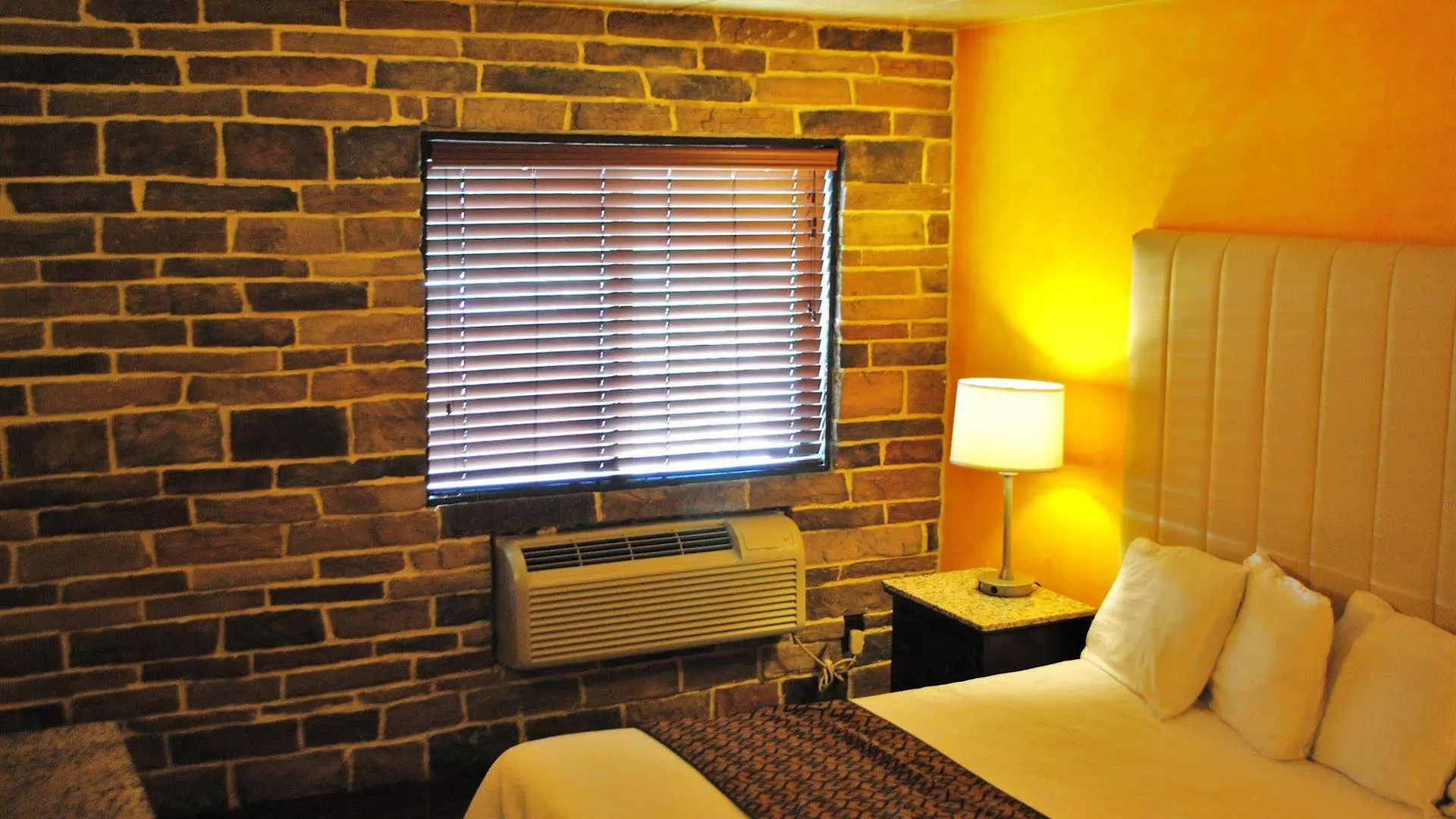 Surfside Three Motel New York
