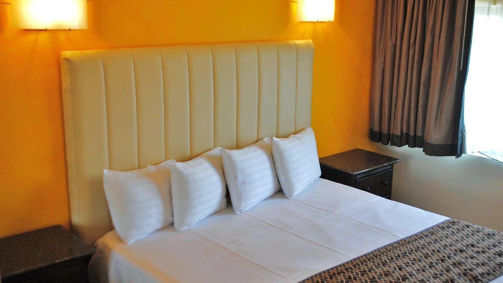 Surfside Three Motel New York